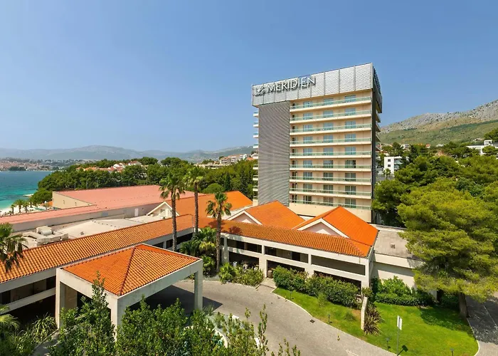 Le Meridien Lav Split